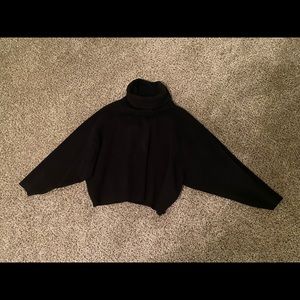 Zara turtleneck sweatshirt